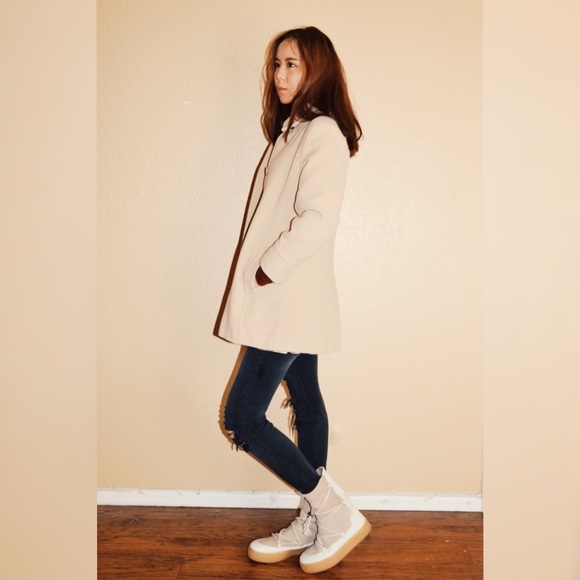 SOLD‼️Zara boots - Picture 1 of 4